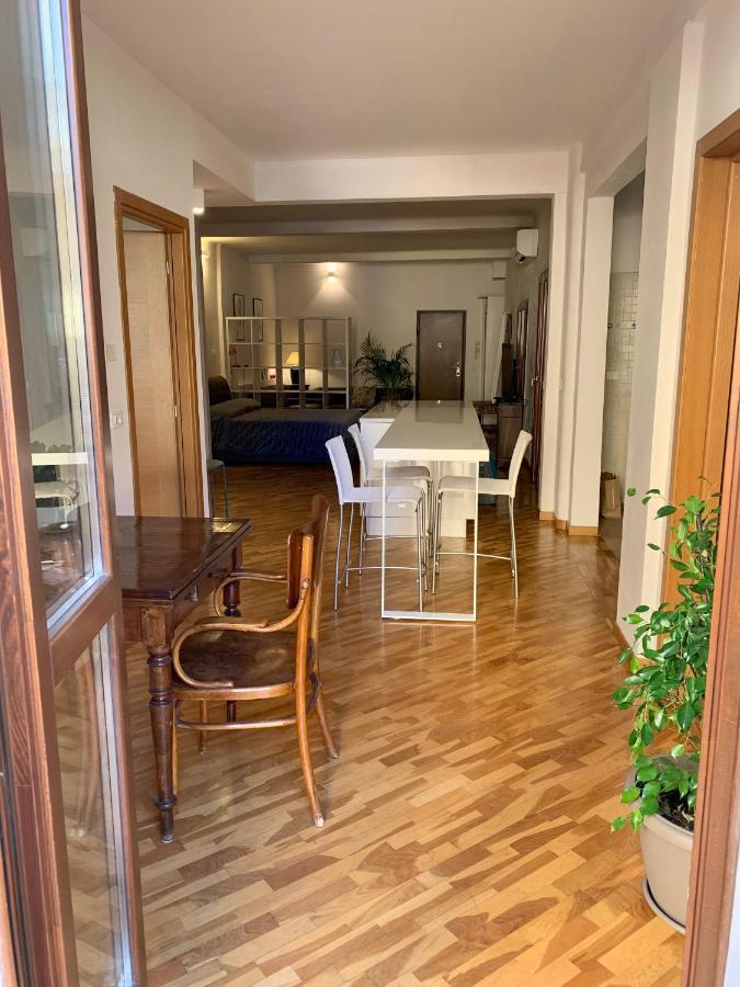 Loft Del Pratello Appartement Bologna Buitenkant foto